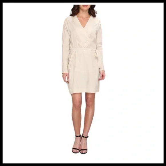 THEORY Maryanka Shift Dress in Crimson - Picture 1 of 6